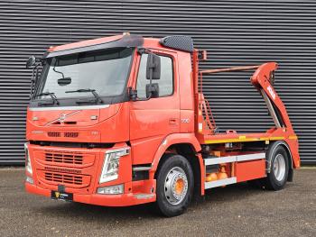 Volvo FM 330 / PORTAAL / ABSETZKIPPER